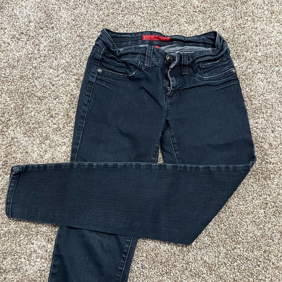 Elle Denim - Elle Jeans